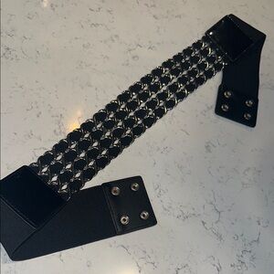Chic Black and Silver Chain Belt